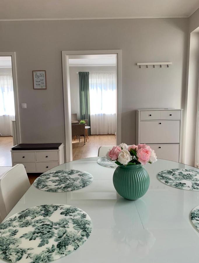 Otthon A Balatonon Vendeghaz Villa Keszthely Exteriör bild
